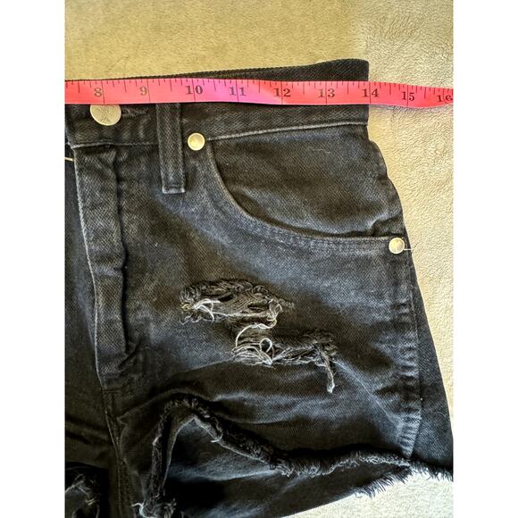 Vintage Wrangler red tab cut off shorts, size 3x34 - Picture 5 of 9